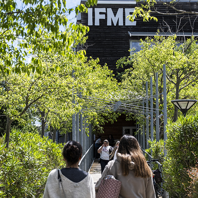Facade de l'entrée de l'IFME