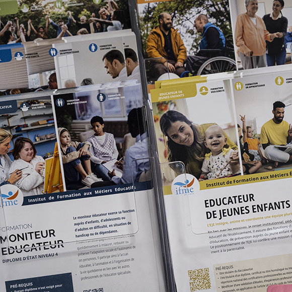 Photos des fiches de formation de l'IFME