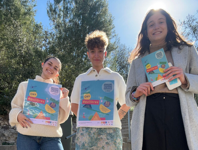 Léonie, Marion, Élisa